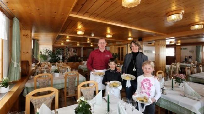 Hotel Edelweiss Blatten Loetschental Commodités photo