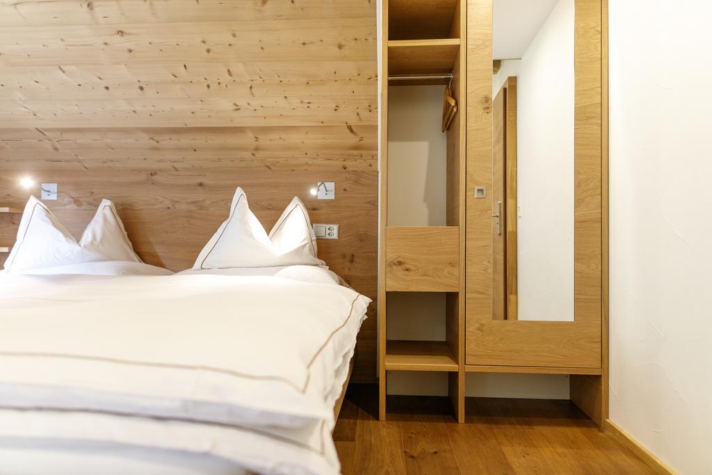 Hotel Edelweiss Blatten Loetschental Extérieur photo